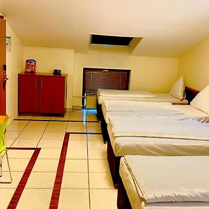 5 Bed-Room